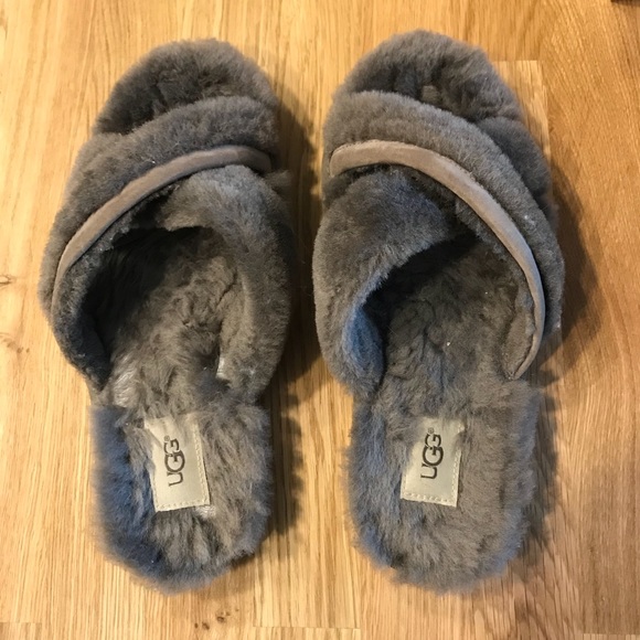 poshmark ugg slippers